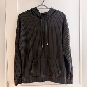 Ribbed Black Hoodie Sweater